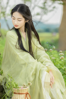 不小心缩小掉进女生的午饭里